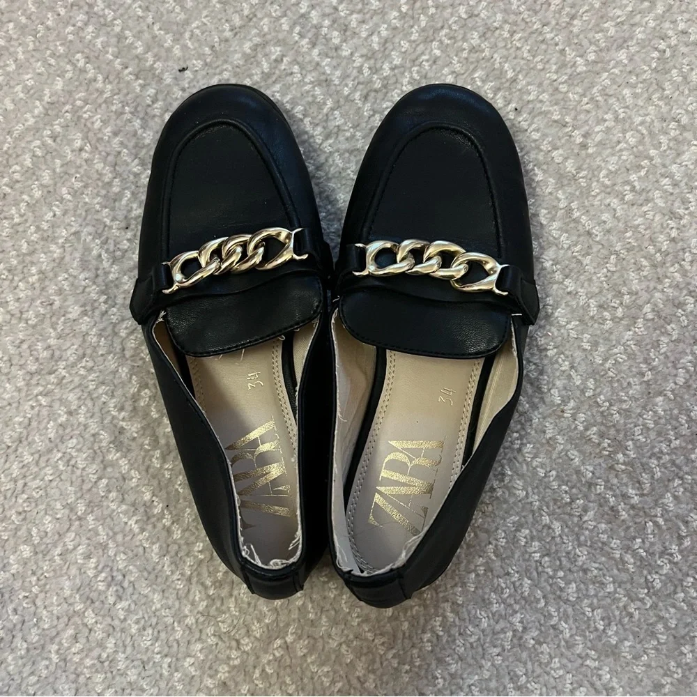 Zara Chain Loafers
